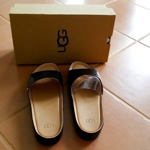 Ugg slides